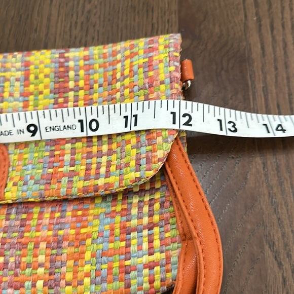 Vibrant Multicolor Woven Clutch with Orange Detail - Picture 8 of 9
